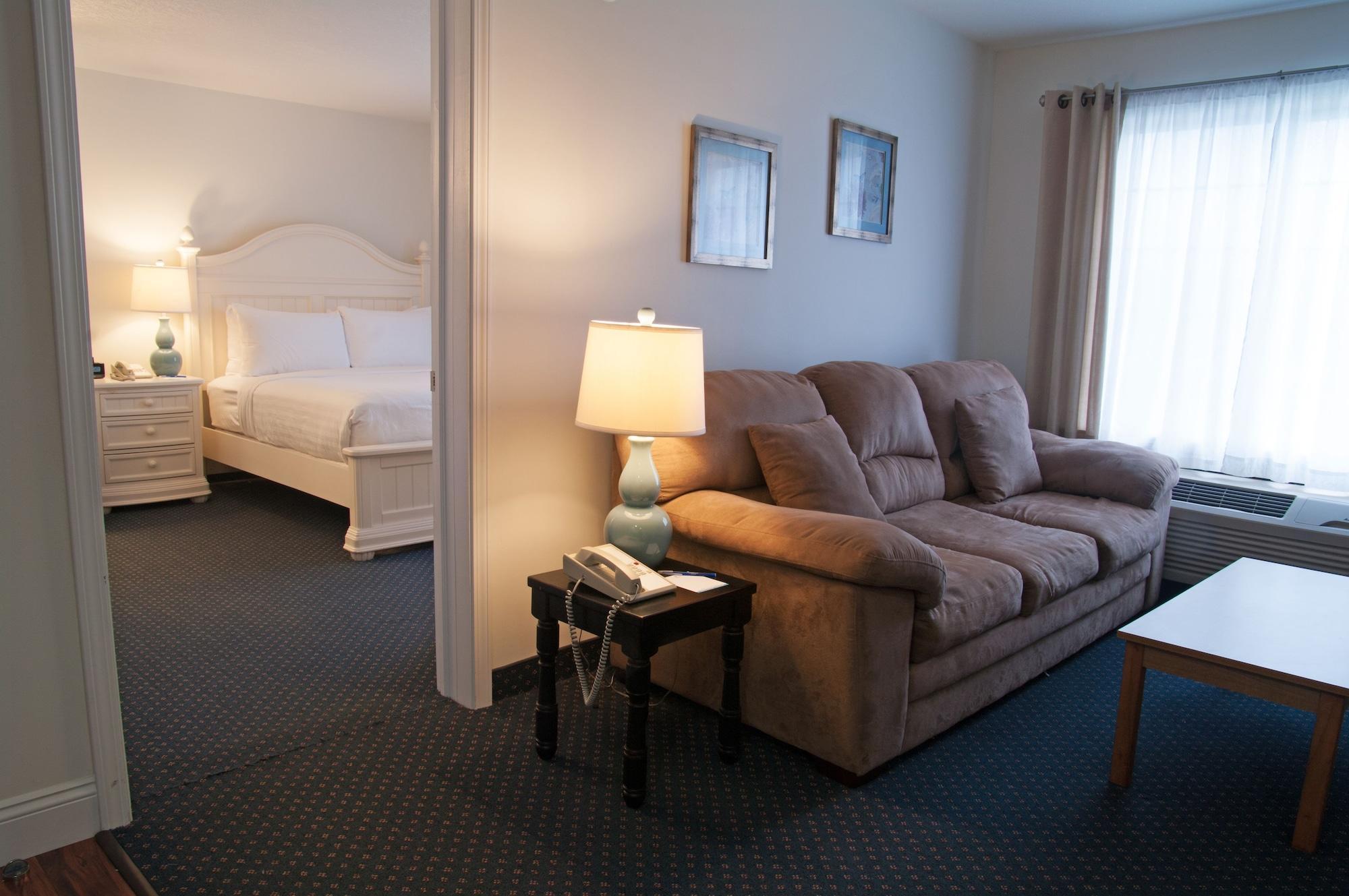 Charlevoix Inn & Suites Surestay Collection By Best Western 외부 사진