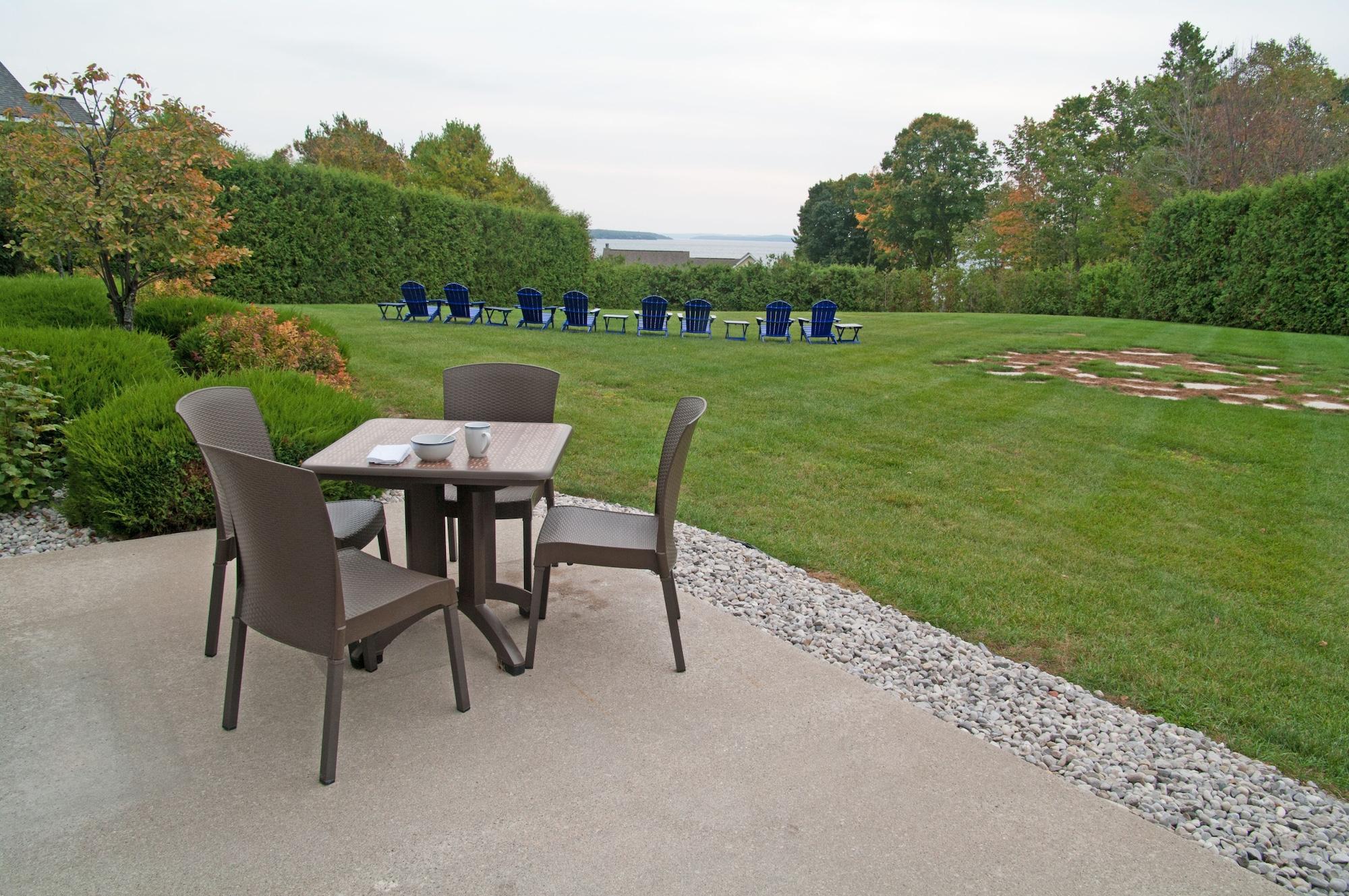 Charlevoix Inn & Suites Surestay Collection By Best Western 외부 사진