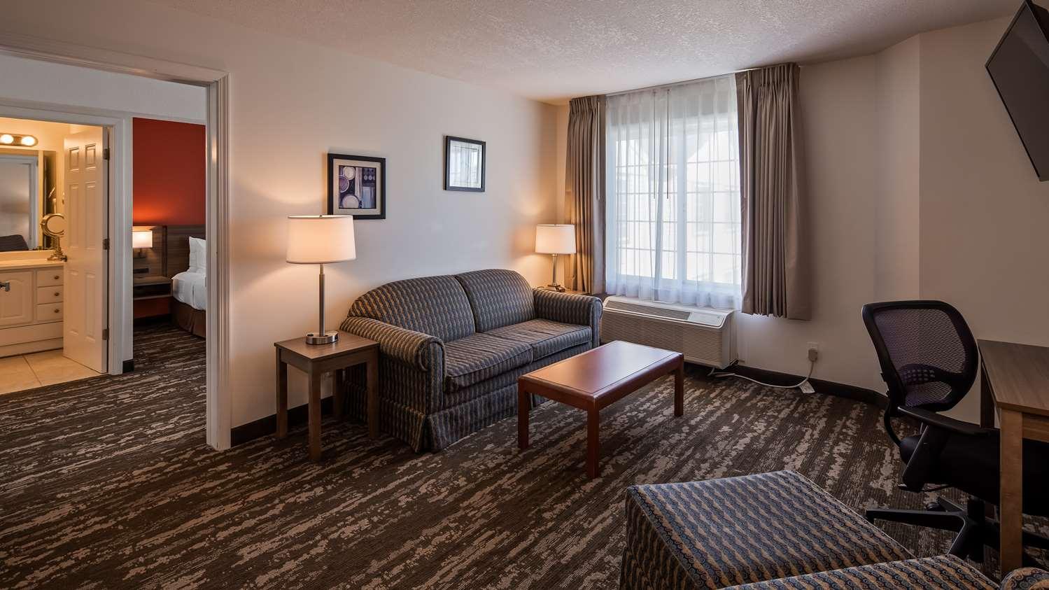 Charlevoix Inn & Suites Surestay Collection By Best Western 외부 사진